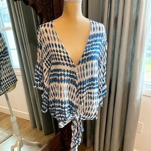 Love Stitch deep V tie front boho blouse size Medium